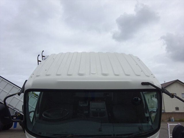 いすゞフォワードセルフクレーン5段増トン（6t・8t）[写真35]