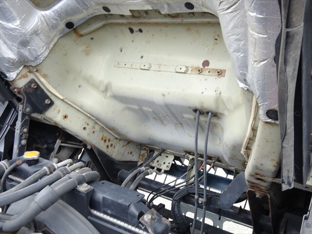 いすゞフォワードセルフクレーン5段増トン（6t・8t）[写真37]