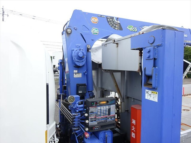 いすゞフォワードセルフクレーン5段増トン（6t・8t）[写真38]