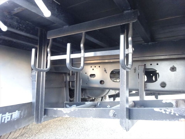 いすゞフォワードセルフクレーン5段増トン（6t・8t）[写真09]