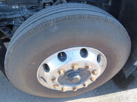 いすゞギガアルミウイング大型（10t）[写真18]