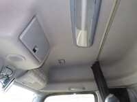 いすゞギガアルミウイング大型（10t）[写真24]