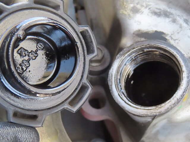 日野レンジャー冷凍車（冷蔵車）中型（4t）[写真18]