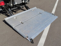 日野レンジャー冷凍車（冷蔵車）中型（4t）[写真32]