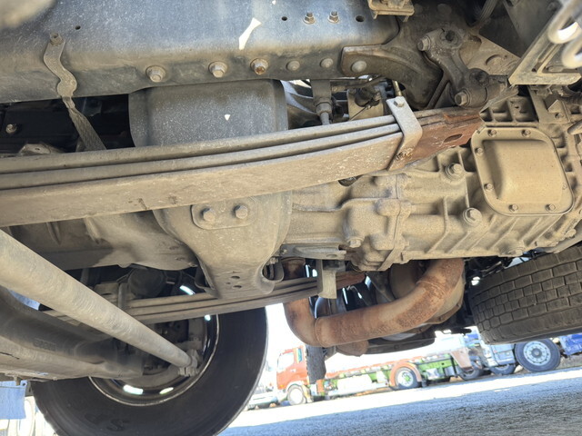 日野プロフィアトレーラーヘッド（トラクターヘッド）大型（10t）[写真25]