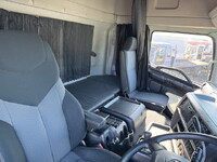 日野プロフィアトレーラーヘッド（トラクターヘッド）大型（10t）[写真28]