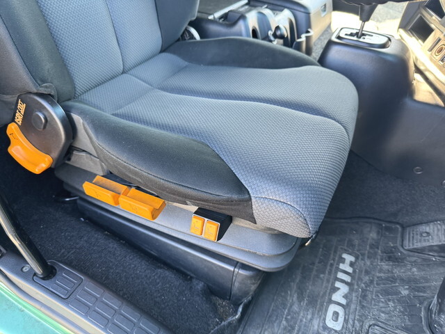 日野プロフィアトレーラーヘッド（トラクターヘッド）大型（10t）[写真28]