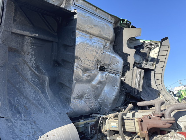 日野プロフィアトレーラーヘッド（トラクターヘッド）大型（10t）[写真39]