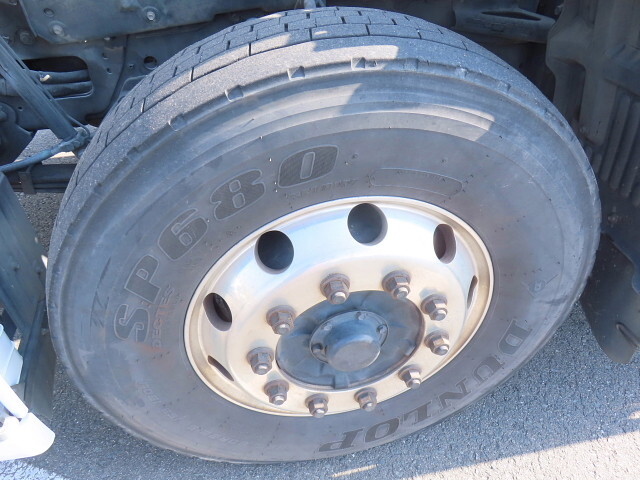 日野プロフィアトレーラーヘッド（トラクターヘッド）大型（10t）[写真13]