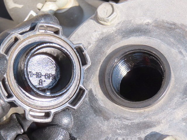 日野プロフィアトレーラーヘッド（トラクターヘッド）大型（10t）[写真17]