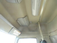 日野プロフィアトレーラーヘッド（トラクターヘッド）大型（10t）[写真22]