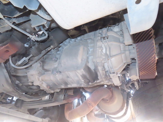 日野プロフィアトレーラーヘッド（トラクターヘッド）大型（10t）[写真07]