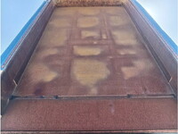 日野レンジャーダンプ中型（4t）[写真09]