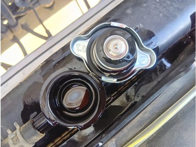 三菱ふそうファイターコンテナ専用車増トン（6t・8t）[写真21]