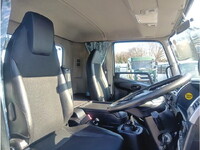 三菱ふそうファイターコンテナ専用車増トン（6t・8t）[写真23]