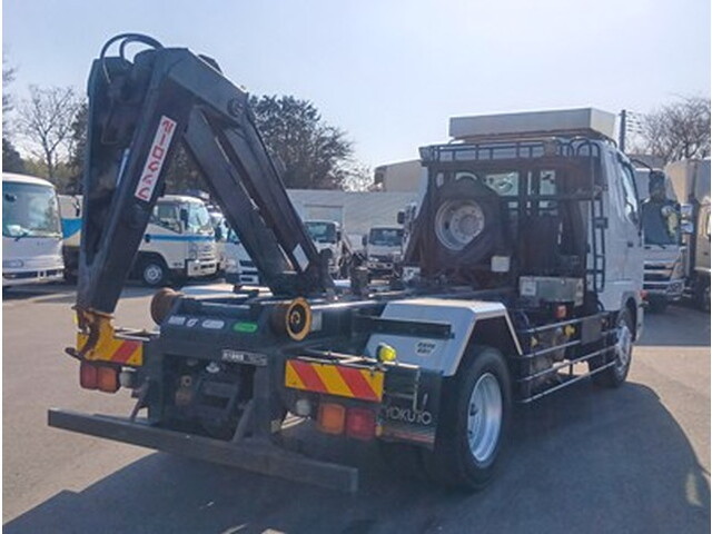 三菱ふそうファイターコンテナ専用車増トン（6t・8t）[写真08]