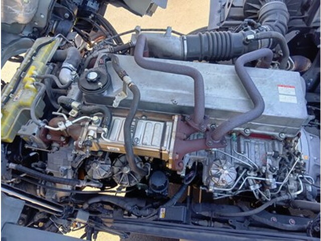 日野プロフィアトレーラーヘッド（トラクターヘッド）大型（10t）[写真13]