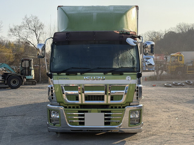 いすゞギガアルミウイング大型（10t）[写真05]