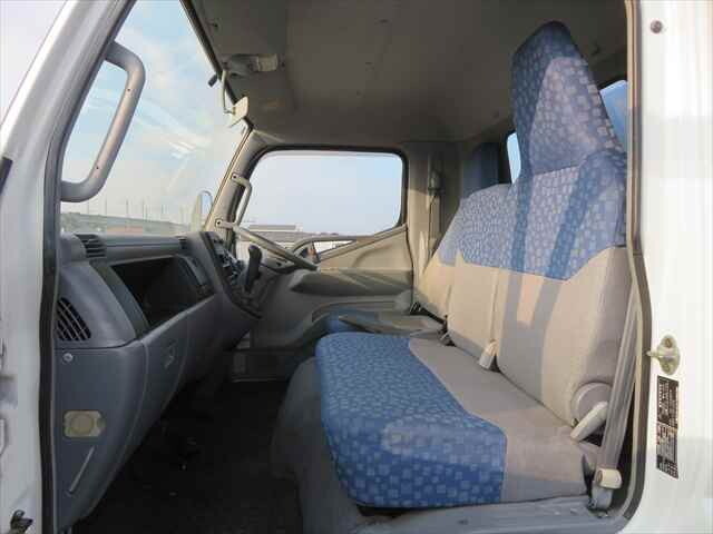 三菱ふそうキャンタークレーン4段小型（2t・3t）[写真36]