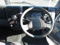 三菱ふそうキャンタークレーン4段小型（2t・3t）[写真41]