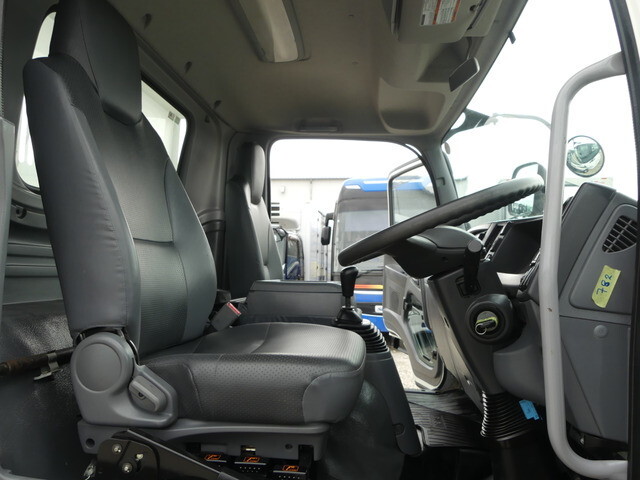 いすゞフォワードダンプ中型（4t）[写真15]