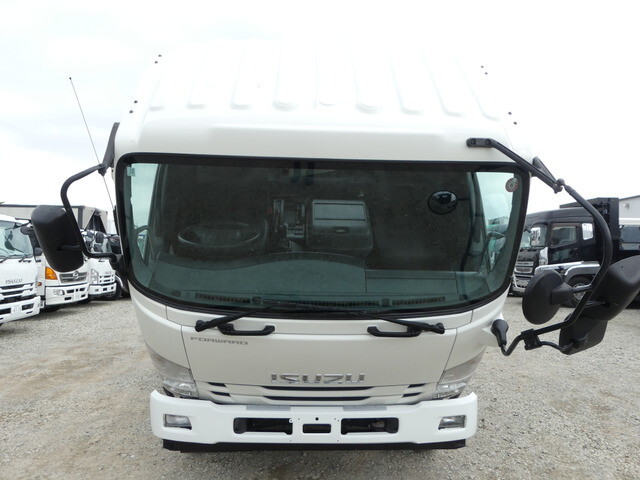 いすゞフォワードダンプ中型（4t）[写真07]