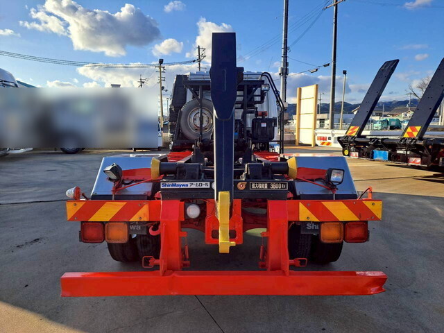 三菱ふそうファイターコンテナ専用車中型（4t）[写真12]