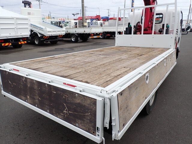 いすゞエルフクレーン3段小型（2t・3t）[写真11]