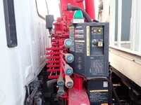 いすゞエルフクレーン3段小型（2t・3t）[写真13]