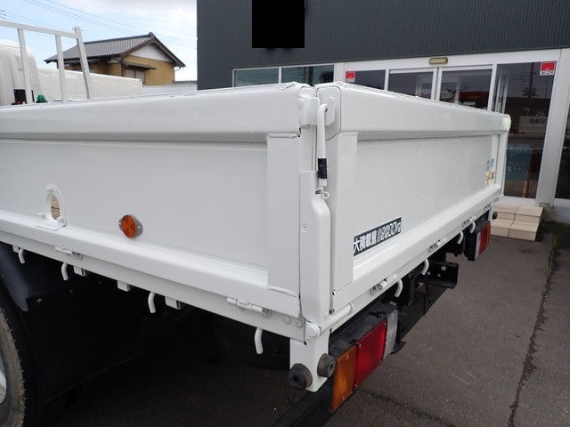 いすゞエルフクレーン3段小型（2t・3t）[写真13]