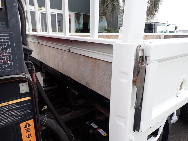 いすゞエルフクレーン3段小型（2t・3t）[写真14]