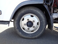 いすゞエルフクレーン3段小型（2t・3t）[写真29]