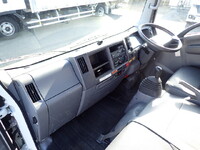 いすゞエルフクレーン3段小型（2t・3t）[写真36]