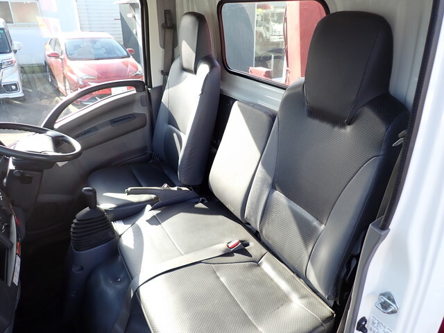 いすゞエルフクレーン3段小型（2t・3t）[写真36]