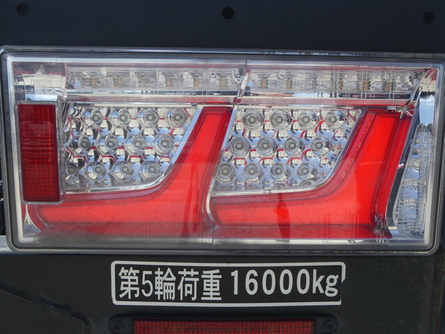 日野プロフィアトレーラーヘッド（トラクターヘッド）大型（10t）[写真22]