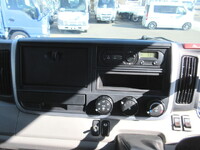 三菱ふそうキャンターアルミバン小型（2t・3t）[写真15]