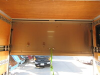 三菱ふそうキャンターアルミバン小型（2t・3t）[写真33]