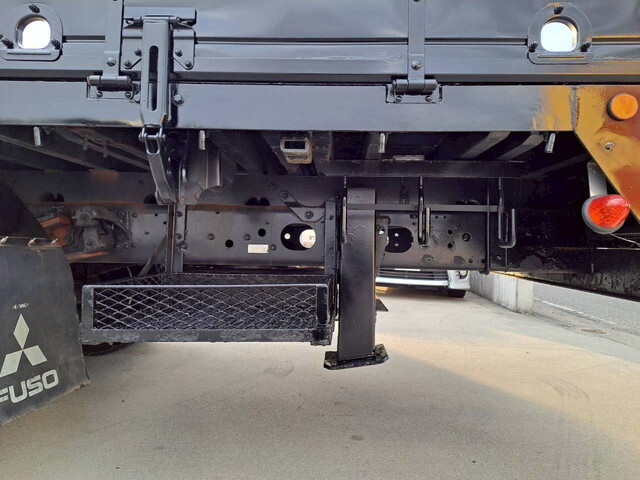 三菱ふそうファイターセルフクレーン4段増トン（6t・8t）[写真16]