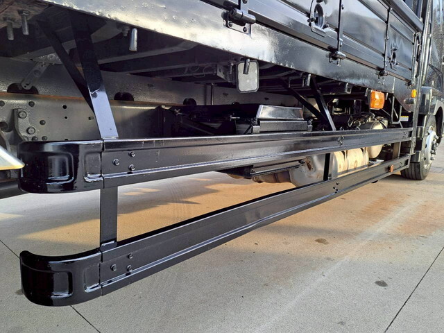 三菱ふそうファイターセルフクレーン4段増トン（6t・8t）[写真19]