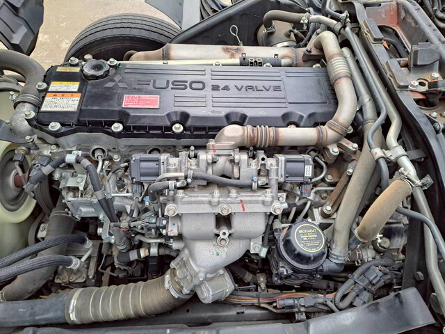 三菱ふそうファイターセルフクレーン4段増トン（6t・8t）[写真27]