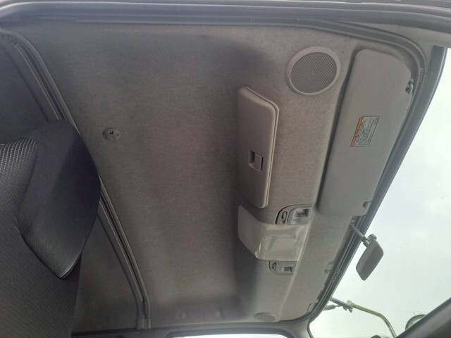 三菱ふそうファイターセルフクレーン4段増トン（6t・8t）[写真09]