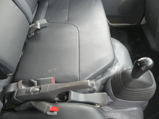 いすゞエルフダンプ小型（2t・3t）[写真17]