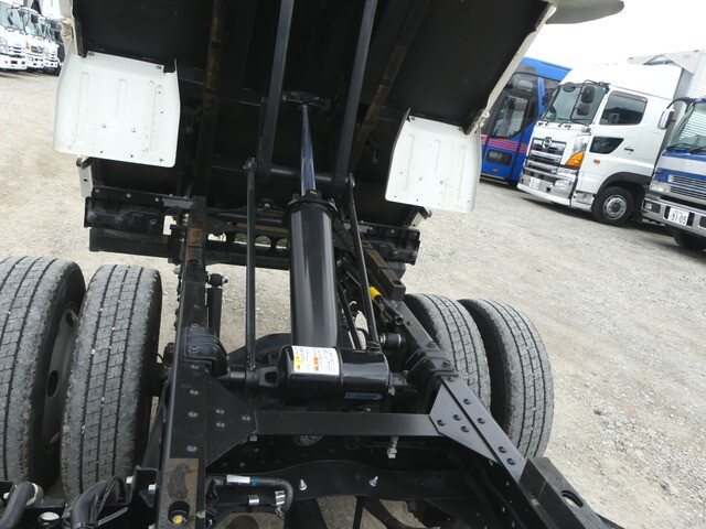 いすゞエルフダンプ小型（2t・3t）[写真22]