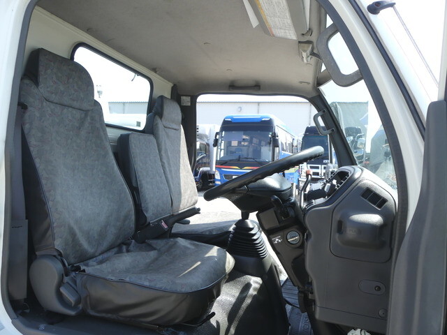 いすゞエルフクレーン4段小型（2t・3t）[写真11]