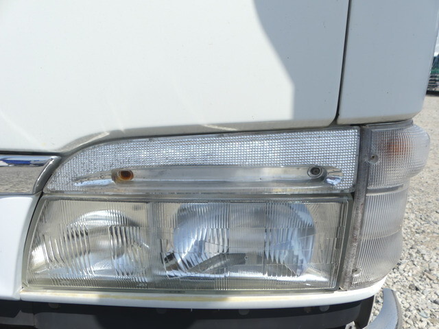 いすゞエルフクレーン4段小型（2t・3t）[写真21]