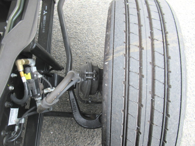 三菱ふそうファイタークレーン4段中型（4t）[写真32]