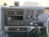 三菱ふそうスーパーグレートアルミブロック大型（10t）[写真29]