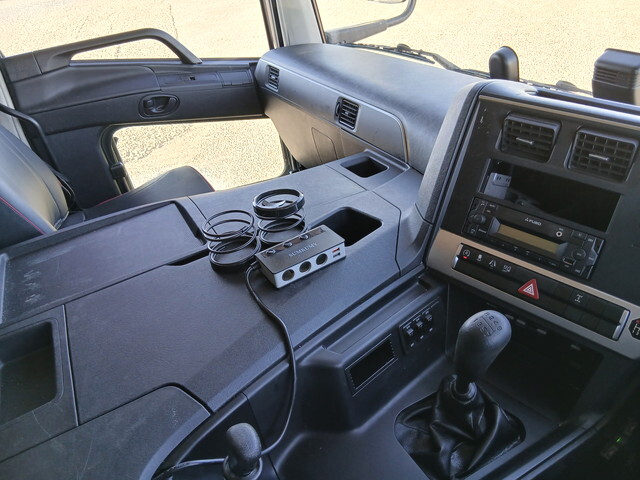 三菱ふそうスーパーグレートアルミブロック大型（10t）[写真32]