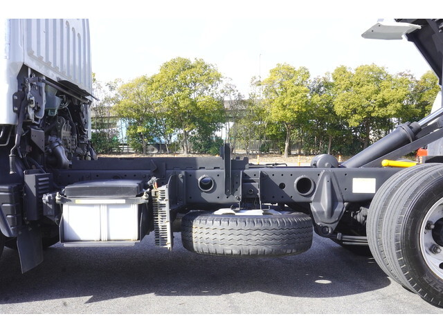 三菱ふそうキャンターダンプ小型（2t・3t）[写真24]