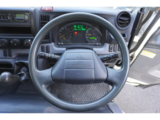 三菱ふそうキャンターダンプ小型（2t・3t）[写真33]